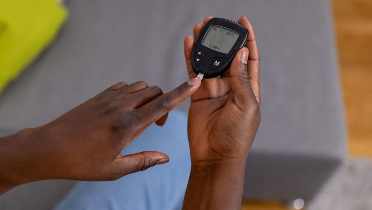 using a blood sugar monitor