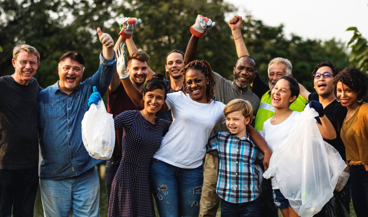 Image of group of diverse people in community.