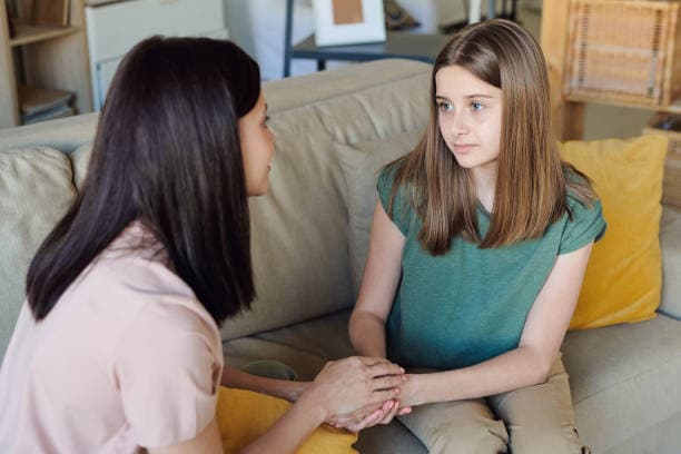 Mother and daughter discussed about sexual transmitted diseases.