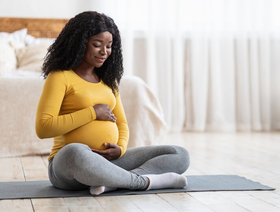 A pregnant African American woman