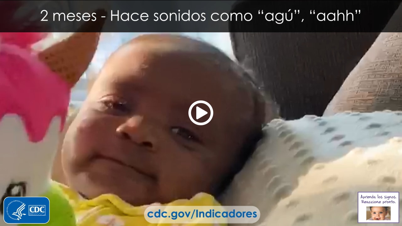 Hace sonidos como “agú”, “aahh”