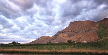 Agricultural expanse in the Western United States. Photo by Thinkstock.