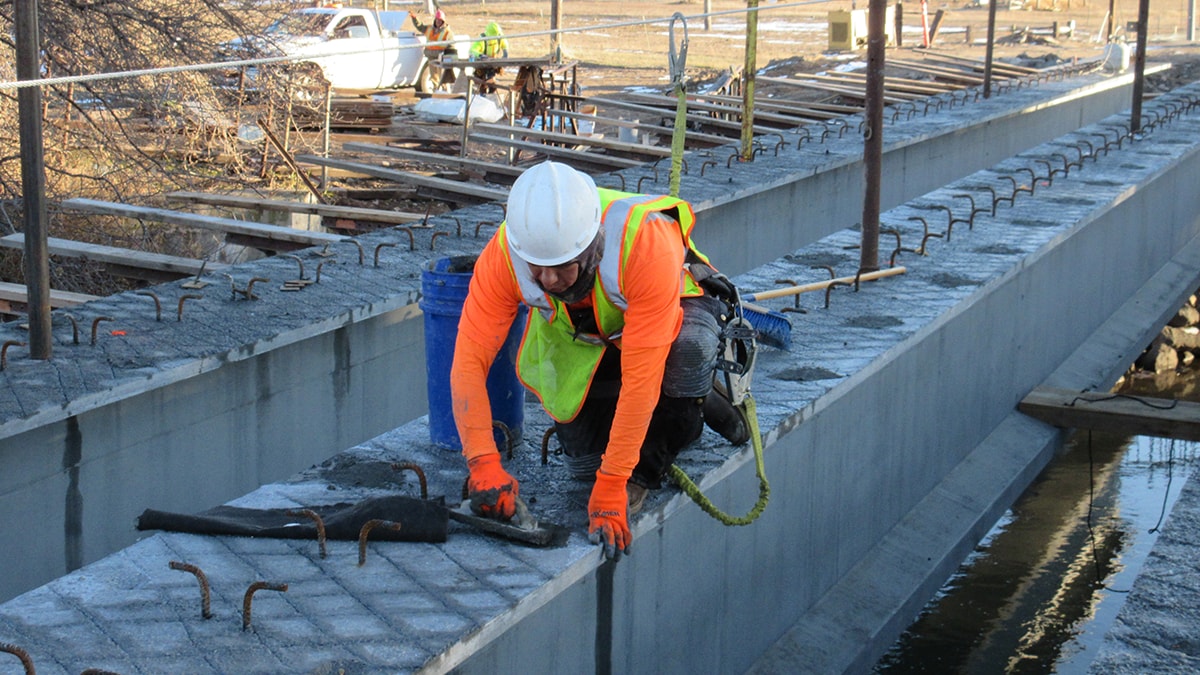 American Indian/Alaska Native construction worker on the Fort Hall Indian Reservation. Photo by NIOSH