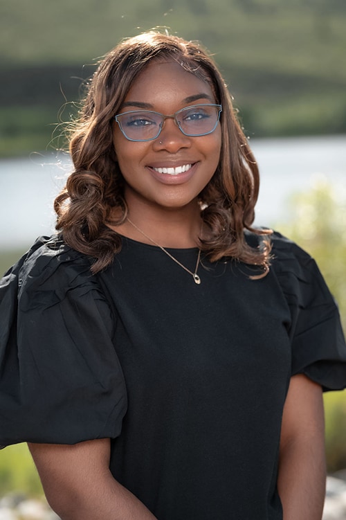 Portrait of PHEFA intern JeNaiyah Scaife